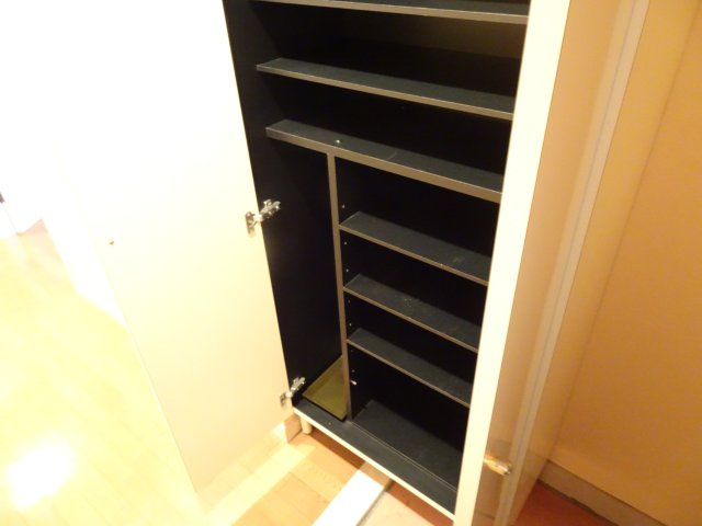 ラ・トーレ（La Torre）の玄関