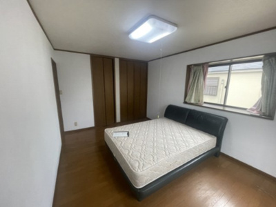 【寝室】 | 南大泉1丁目戸建て | 写真の小物・家具はつきません。
