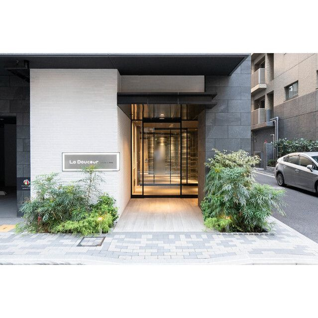 Ｌａ　Ｄｏｕｃｅｕｒ東神田のエントランス