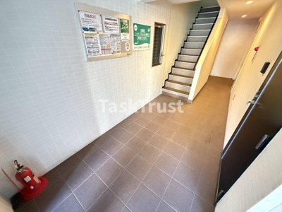 【ロビー】 | ロイヤルハイツ今市