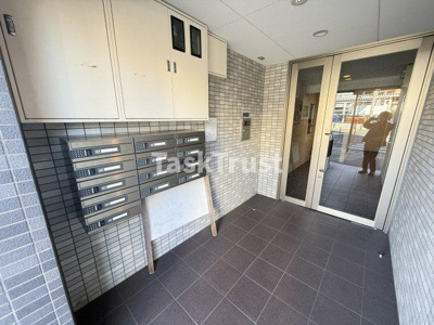 【エントランス】 | ロイヤルハイツ今市