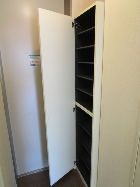 ヴェールコート新宿の玄関|別部屋参考写真