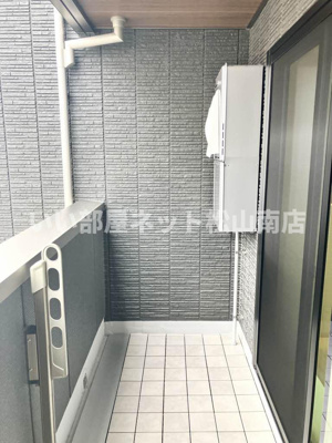 【バルコニー】 | ルポ　マノワール