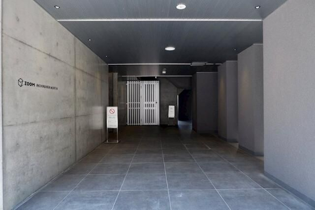 ＺＯＯＭ秋葉原ＮＯＲＴＨのエントランス