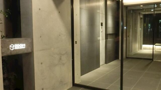 ＺＯＯＭ秋葉原のエントランス