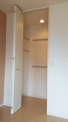 【収納】 | ロイヤルクレッセント西登戸参番館