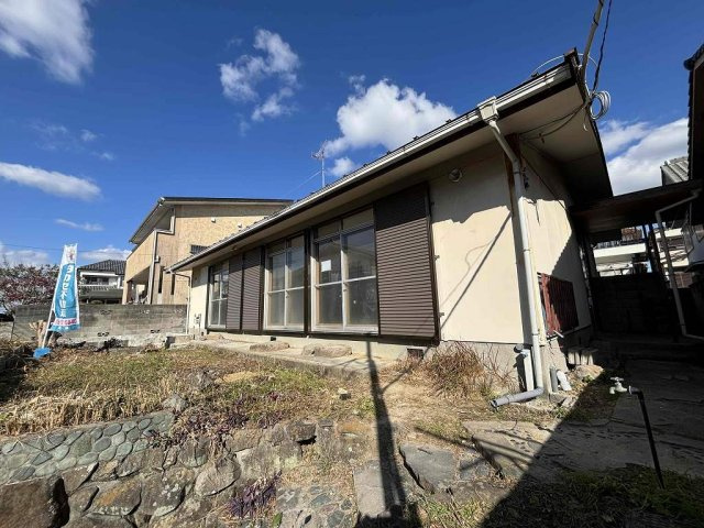 魚住町金ケ崎戸建の外観