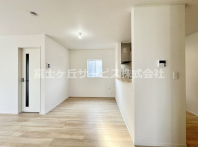 【ダイニング】 | 沼津市中沢田 3期 新築一戸建て 3号棟 | ダイニングです