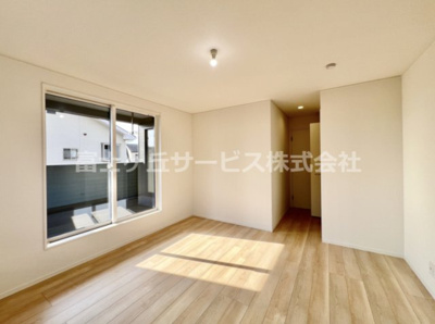 【洋室】 | 沼津市中沢田 3期 新築一戸建て 3号棟 | 落ち着いた色調の洋室です