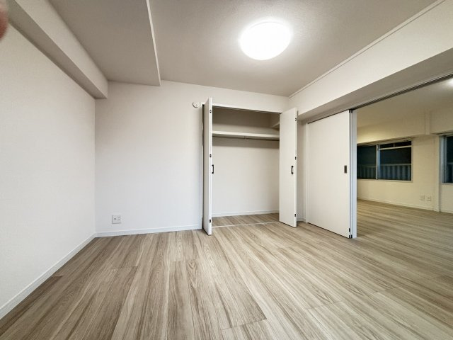 【洋室】 | グランピア高宮