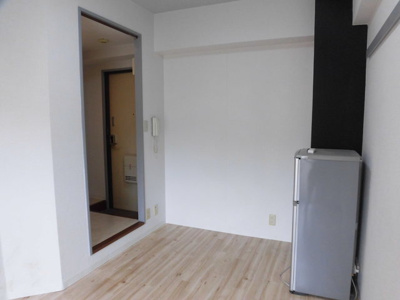 【居間・リビング】 | ベルメゾン相川 | 綺麗なお部屋です