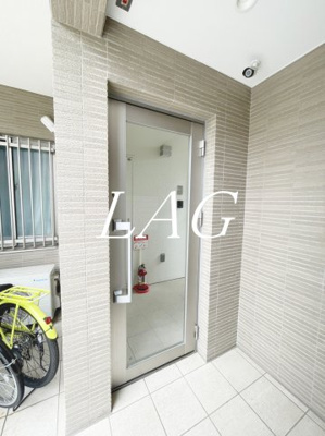 【エントランス】 | サフィール | エントランスです。