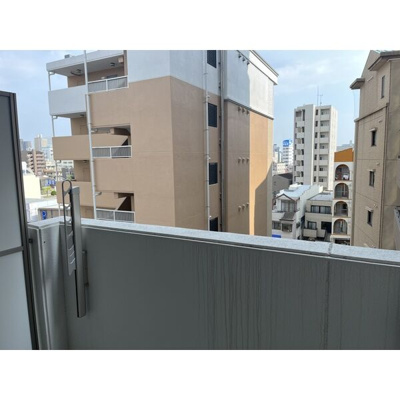 【バルコニー】 | BERG IZUMI