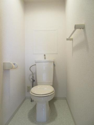 【トイレ】 | ラフィーネ壱番館