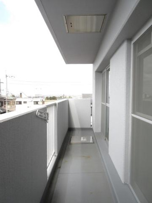 【バルコニー】 | ラフィーネ壱番館