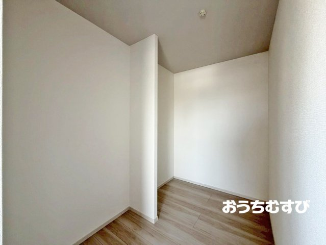 守山区今尻町2期(全1棟)の収納