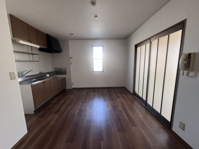 アルパポンテ一番館の居間・リビング