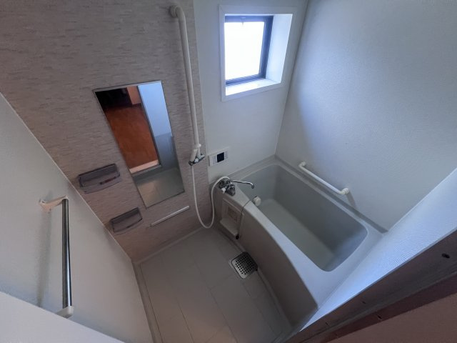 アルパポンテ一番館の浴室