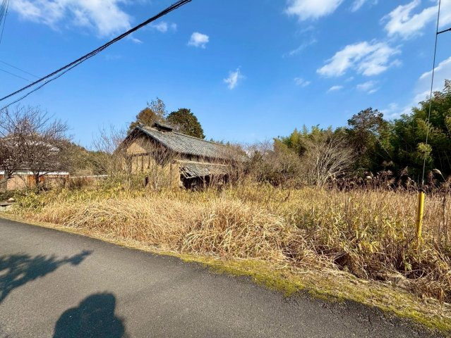 野洲市大篠原　建築条件無し売土地の前面道路含む現地写真