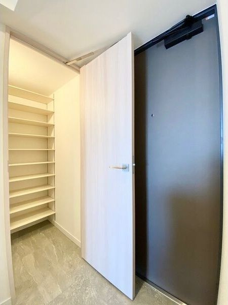 S-RESIDENCE豊国通 ☆礼金0円部屋あり!☆の玄関