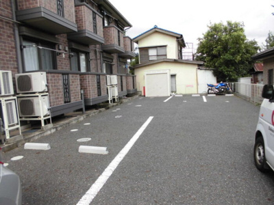 【駐車場】 | ヴェルデ都町 | 駐車場