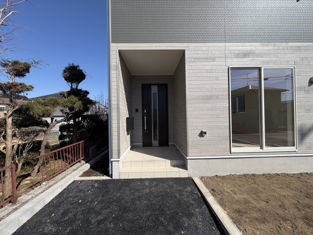 【Cradle garden】高根沢町宝積寺 第16 全3棟の外観|〇区画全体〇
全3棟それぞれ個性あふれる内装カラー＆間取りをご用意しております♪
今なら生活スタイルや自分好みに合った建物をお選びいただけます☆
※2025年12月撮影