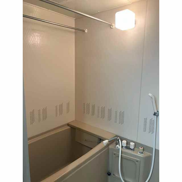 メトロハイツ東陽の浴室