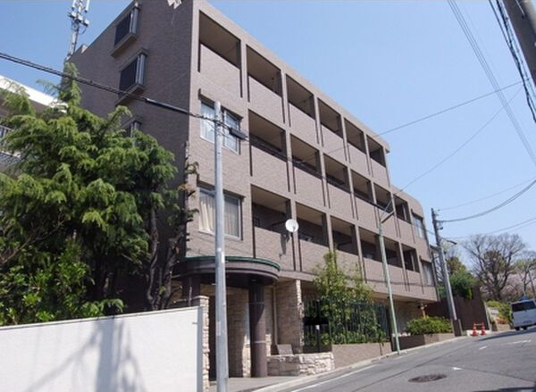 ケイジェイ・レジデンス覚王山の外観