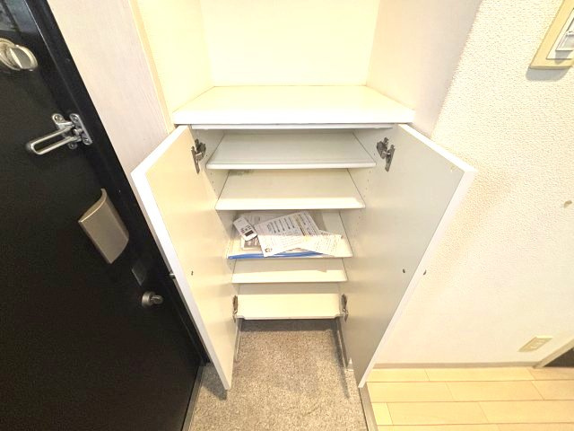 ライジングコート深江本町フラワーパークの収納