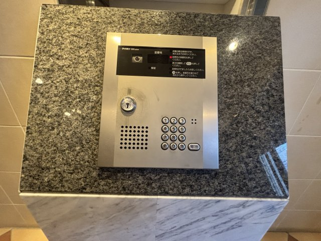 ライジングコート深江本町フラワーパークのセキュリティ