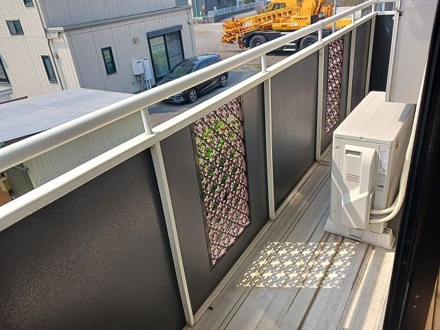 ハイツプードルのバルコニー|落ち着いた時間を過ごせるバルコニーです