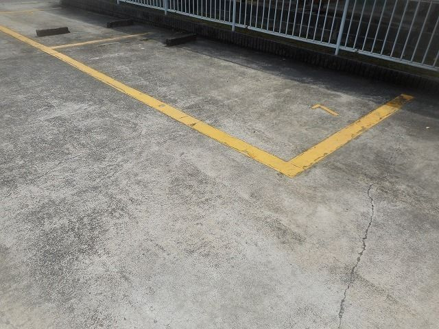 ハイツプードルの駐車場|駐車場があります