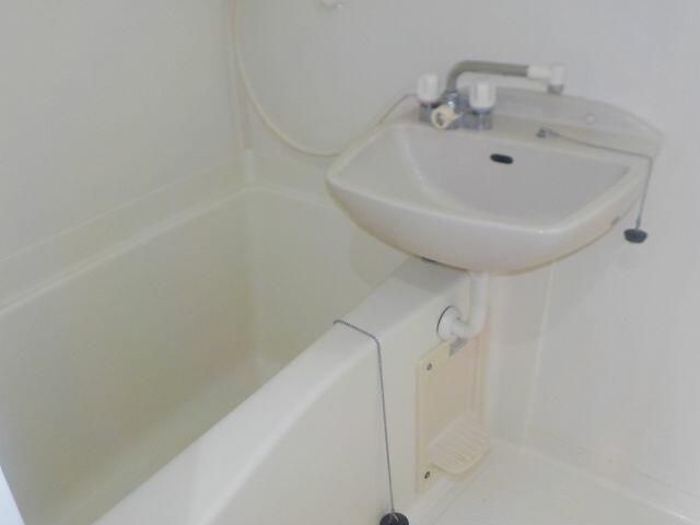 シャトー新大塚の浴室