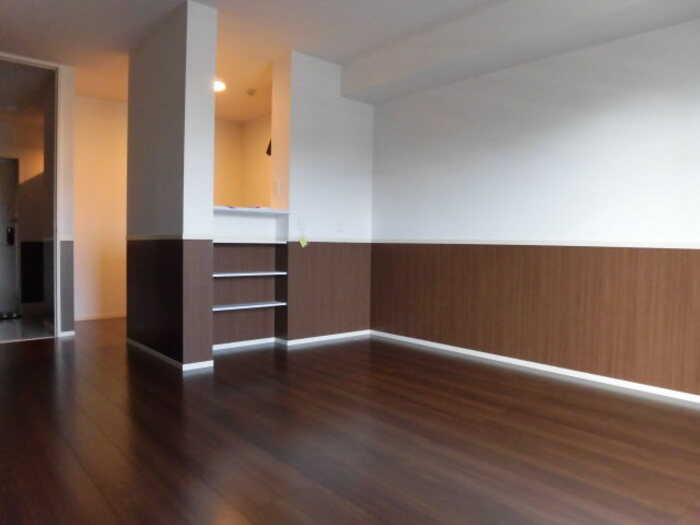 フロレゾン A棟の居間・リビング|広いリビング★