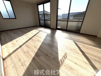 【居間・リビング】 | ラパルテール 弐番館 翔 | LDK15.8帖