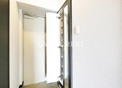 【玄関】 | リライアンス井尻