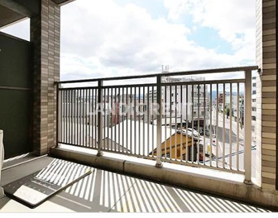 【バルコニー】 | リライアンス井尻