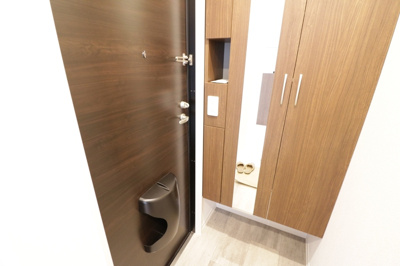 【玄関】 | LALAEST（ララエスト）