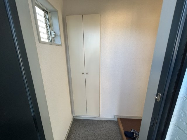 レオパレス古賀の玄関