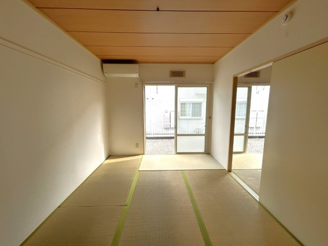 サンライフ川口の和室