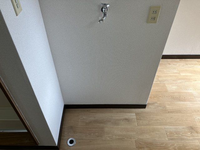 フラット妻田のその他