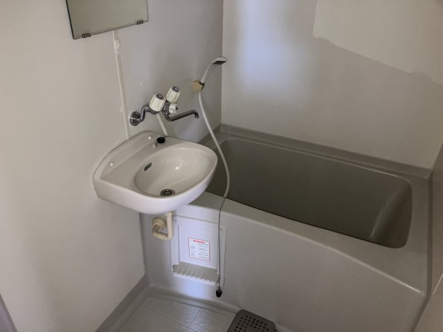 セレージュ湘南の浴室|参考写真　2点ユニットバス
