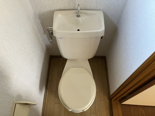 セレージュ湘南のトイレ|参考写真　生活しやすいバストイレ別