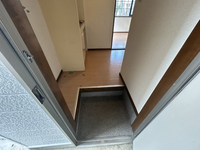 ベルメゾン三田の玄関