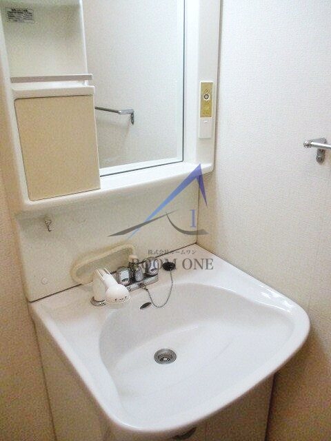 セットボヌールの洗面所|洗面台です。