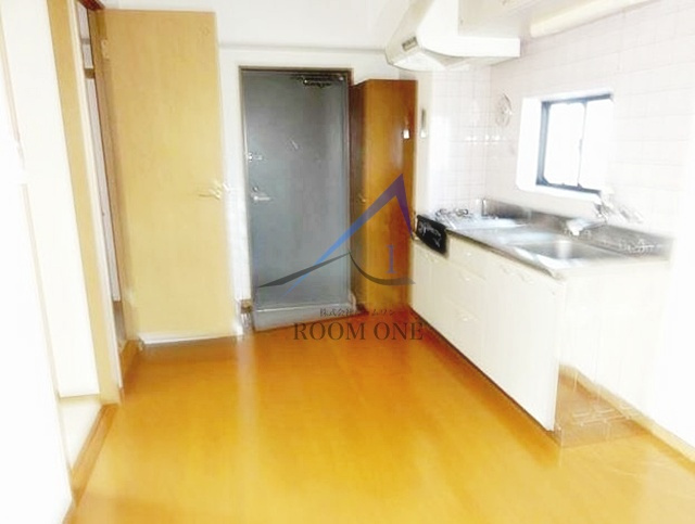 ドエールヒルズの居間・リビング|洋室のお部屋です。