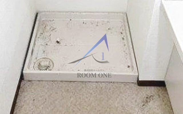 ファースト浅賀の設備|洗濯機置き場です。