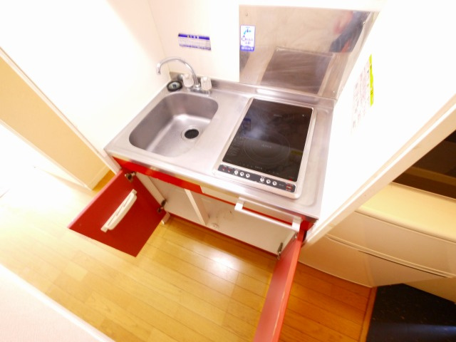 レオパレスＲ１６９ＳＡＫＵＲＡＩのキッチン|キッチンでお料理をお楽しみください