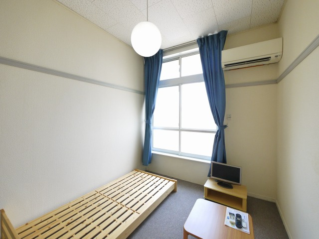 レオパレスＲ１６９ＳＡＫＵＲＡＩの寝室|落ち着いて過ごせるお部屋なので、寝室にいかがでしょうか