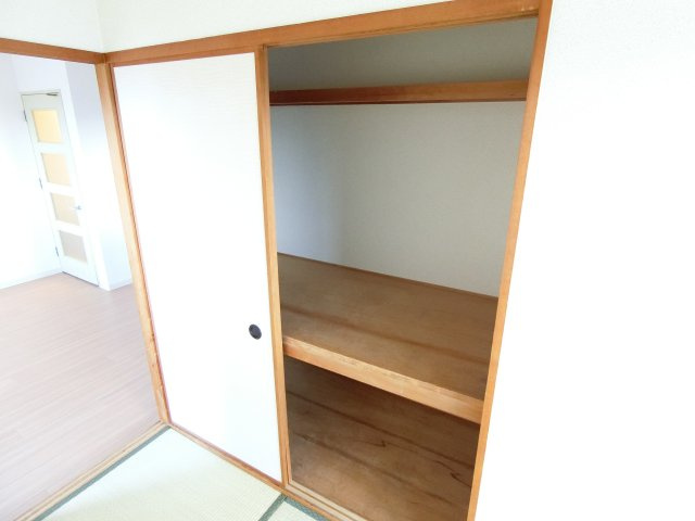 ラフィーネ壱番館の収納